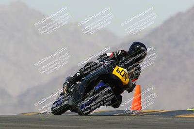 media/Apr-10-2022-SoCal Trackdays (Sun) [[f104b12566]]/Turn 9 (130pm)/